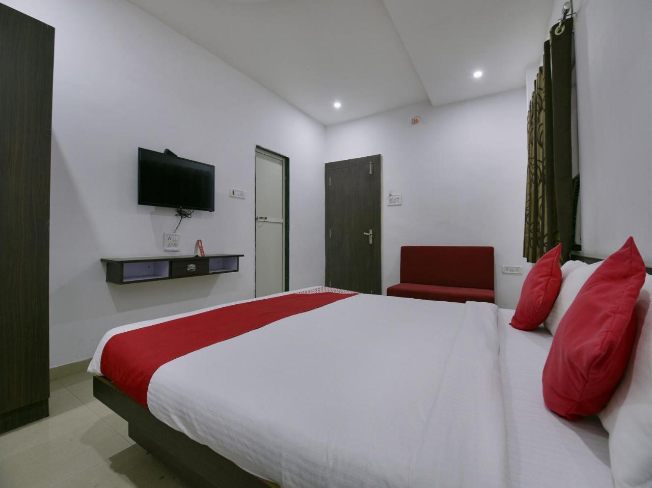 Oyo 9969 Hotel Kshipra Dham Ujjain Luaran gambar