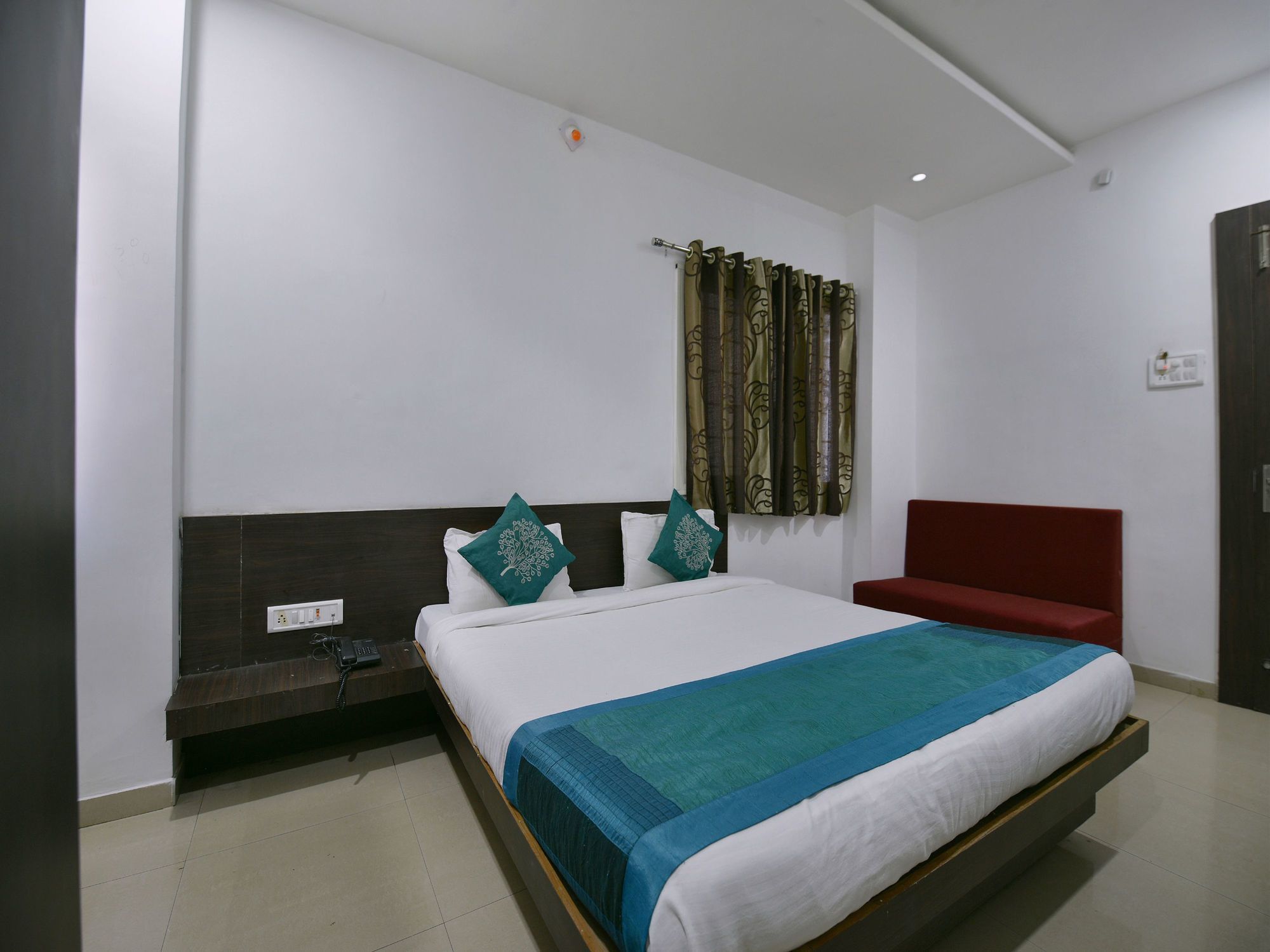 Oyo 9969 Hotel Kshipra Dham Ujjain Luaran gambar