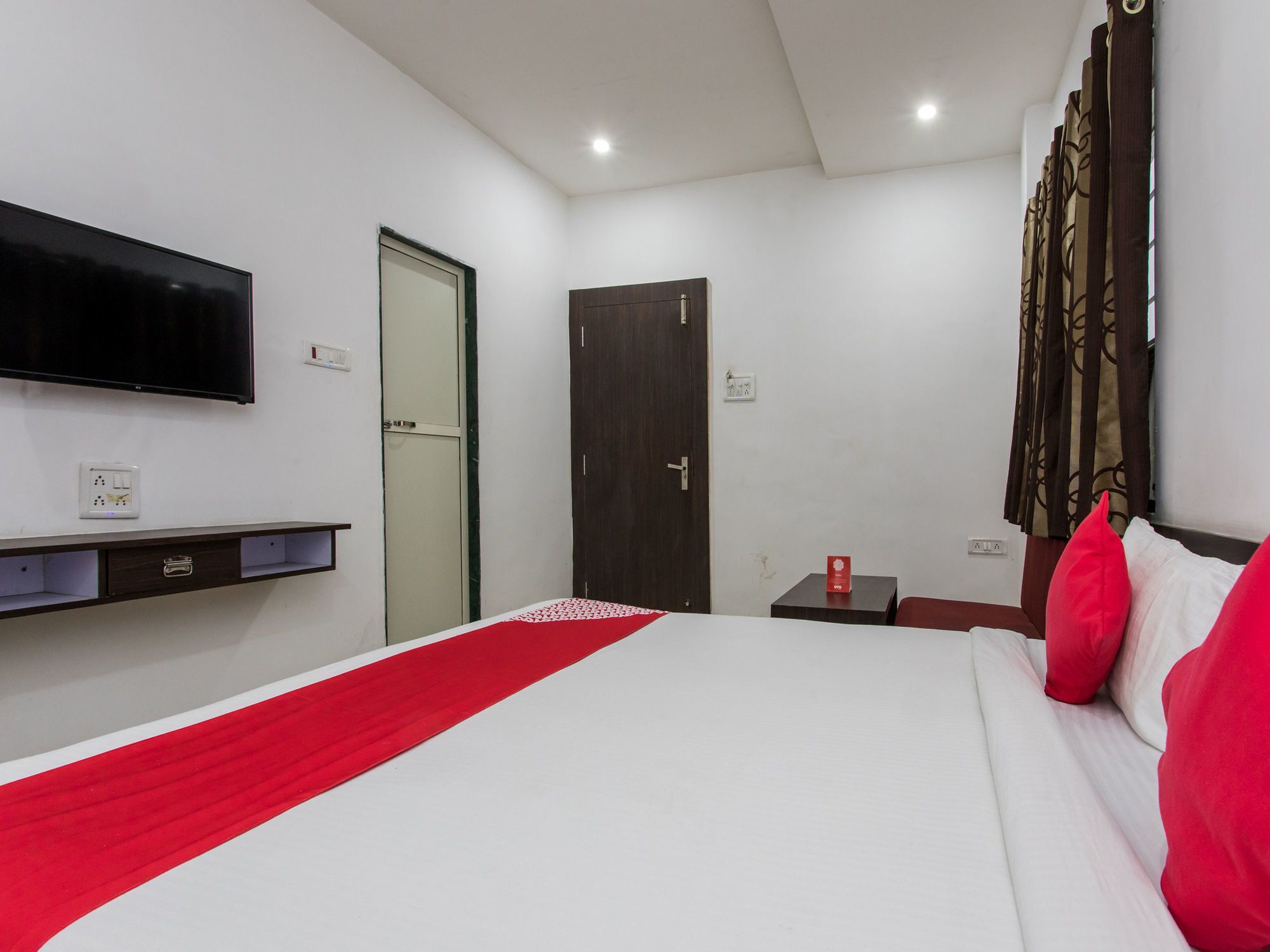 Oyo 9969 Hotel Kshipra Dham Ujjain Luaran gambar